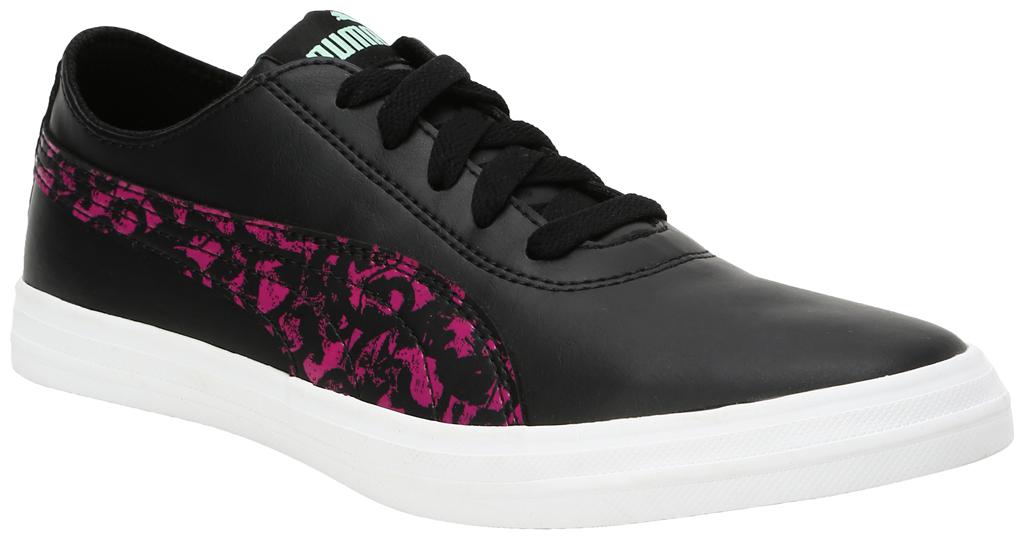 

Puma Women Black Sneakers
