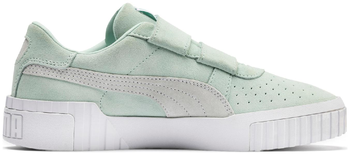 

Puma Women Blue Sneakers