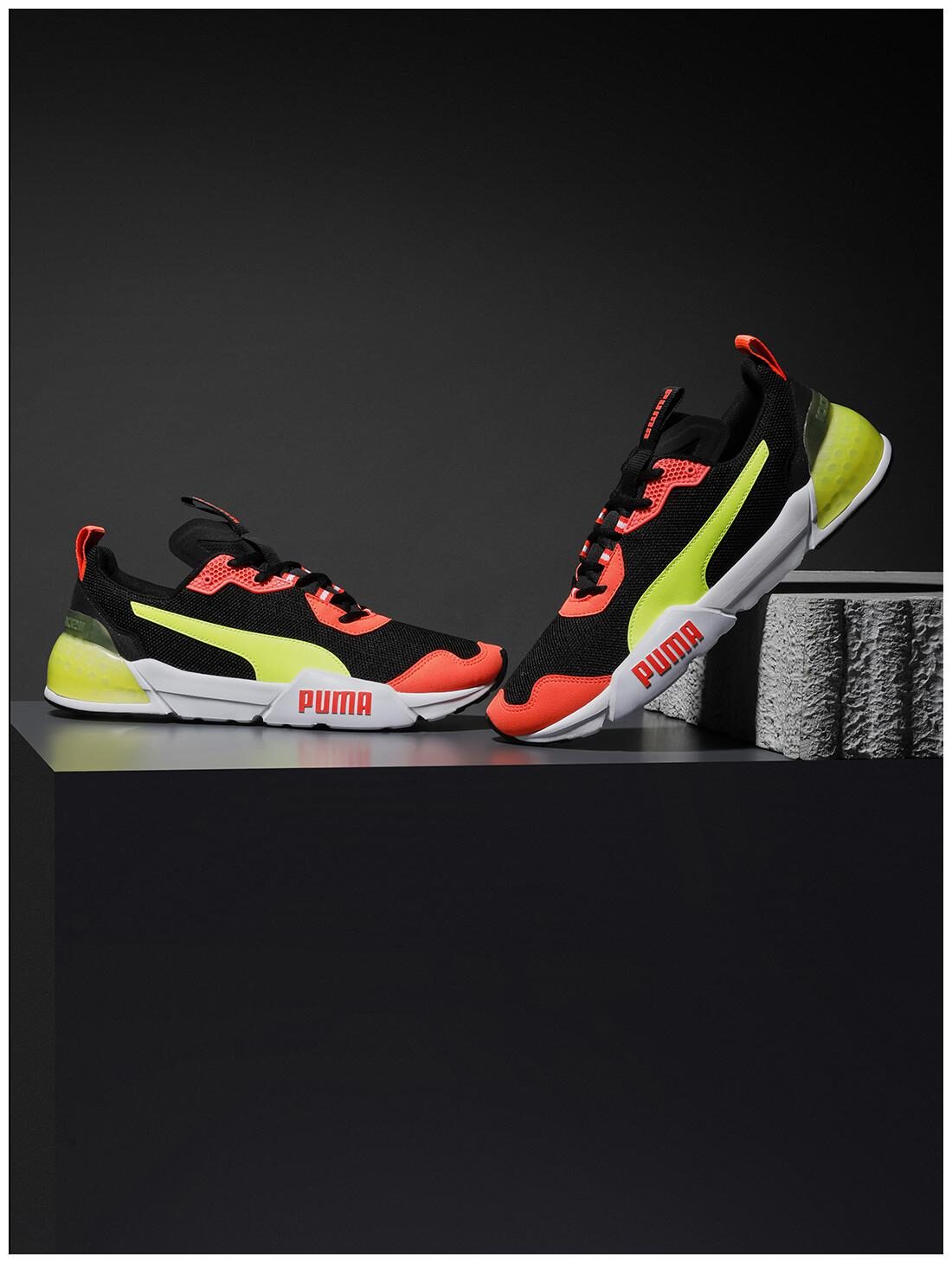 

Puma Men Cell Phantom Running Shoes ( Black )