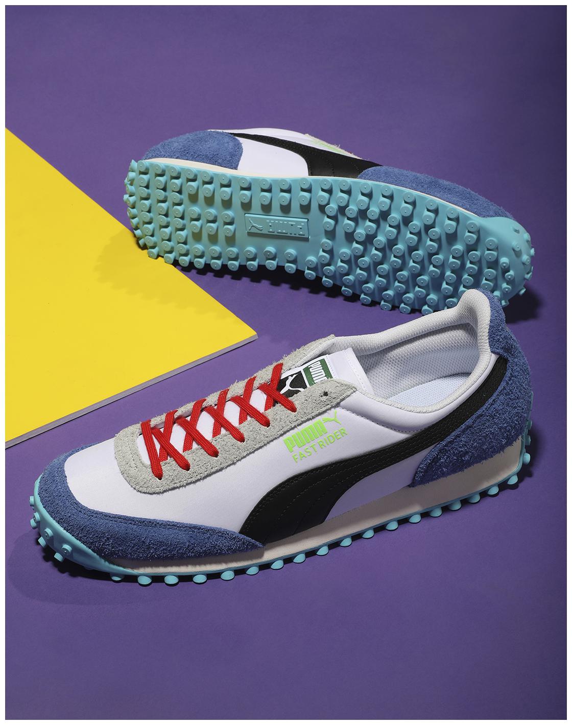 

Puma Unisex White Sneakers