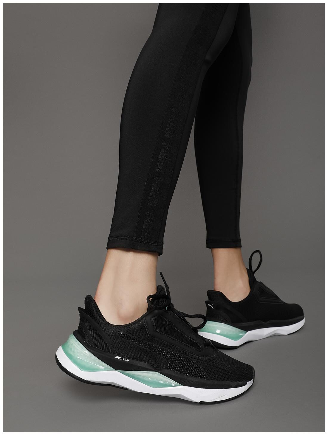 

Puma Women LQDCELL Shatter XT NC Wns Training Gym Shoes ( Black )
