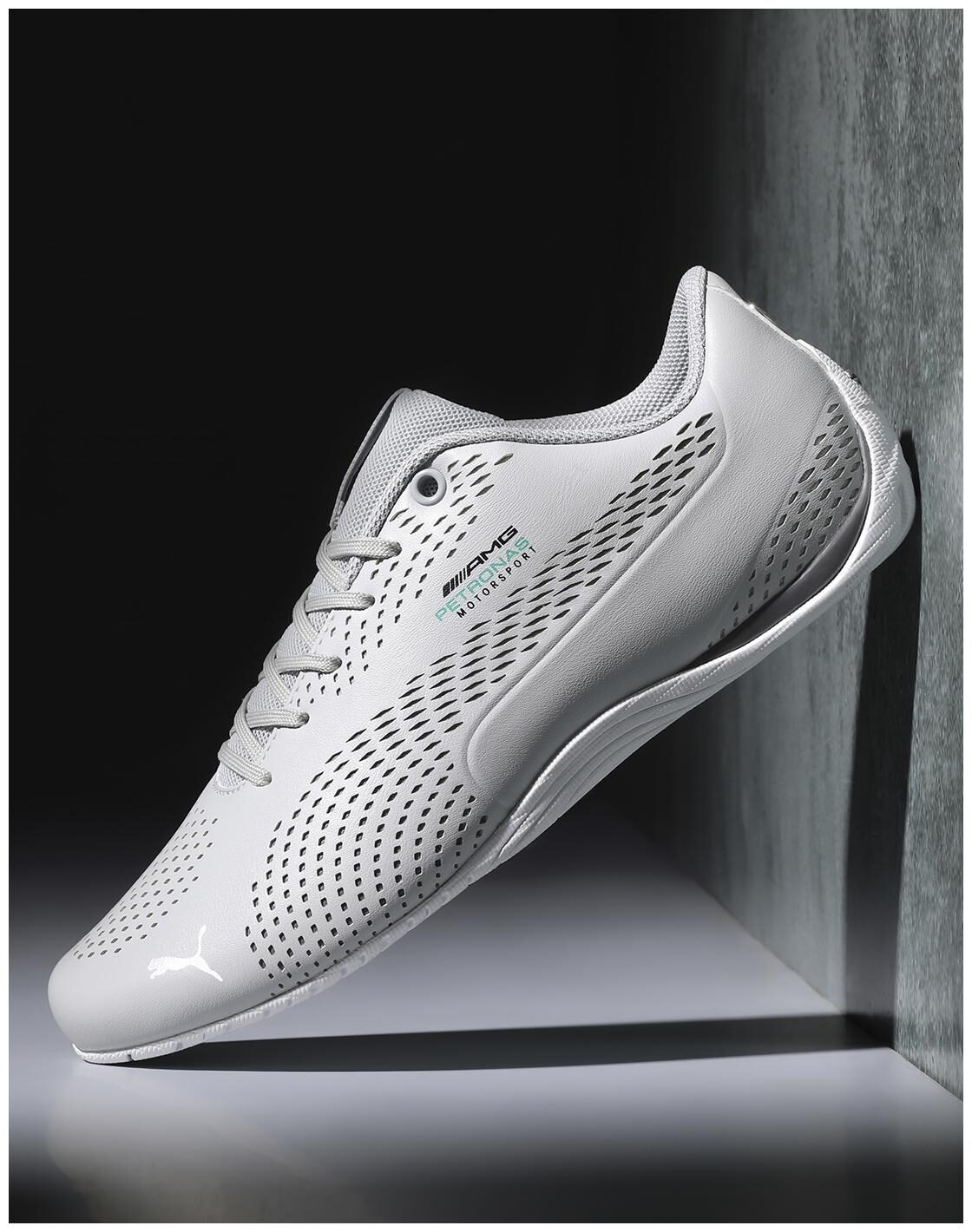 

Puma MAPM Drift Cat 5 Ultra II Unisex Grey Classic Sneakers - 306445
