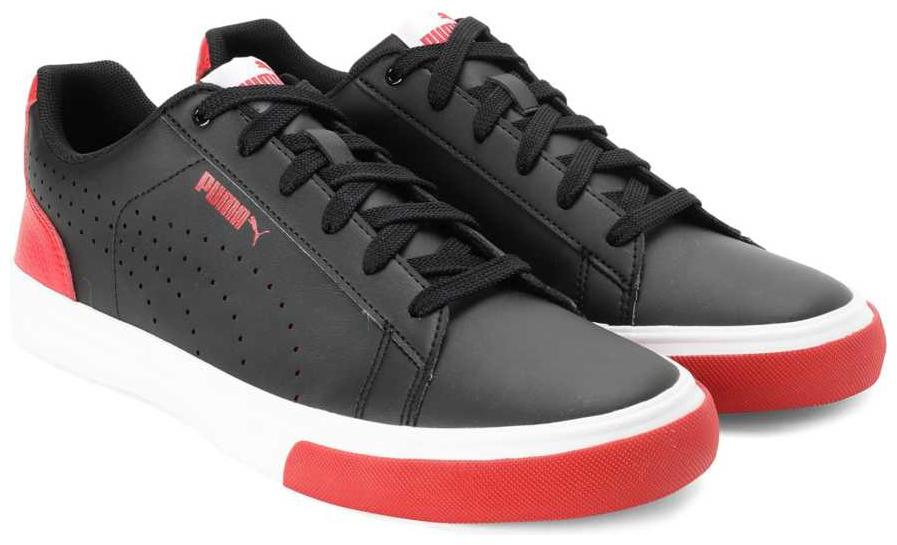 

Puma Men Black Sneakers
