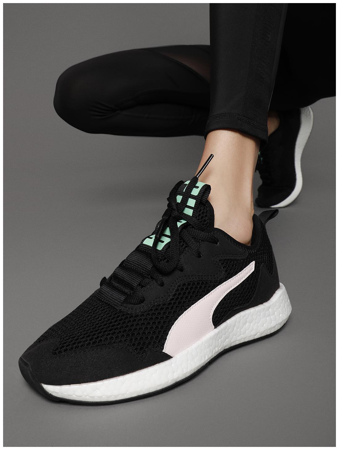 

Puma Women NRGY Neko Skim Wns Running Shoes ( Black )
