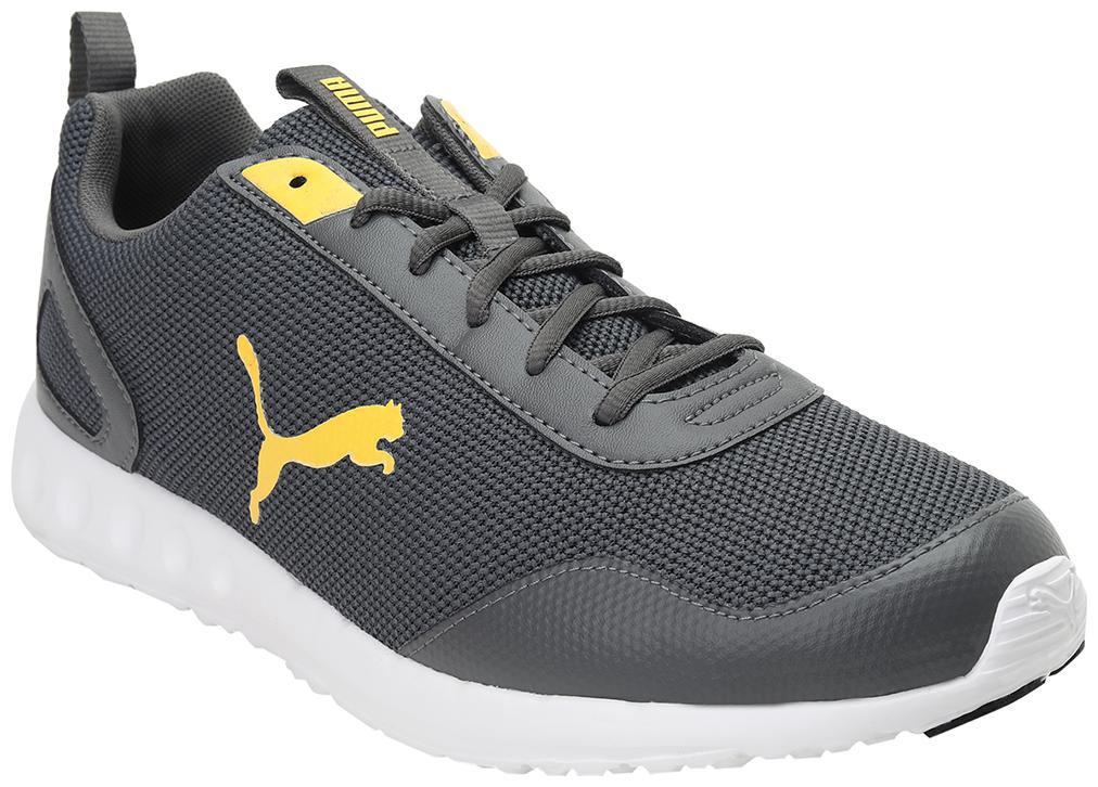 

PUMA Solid Men Running Shoes