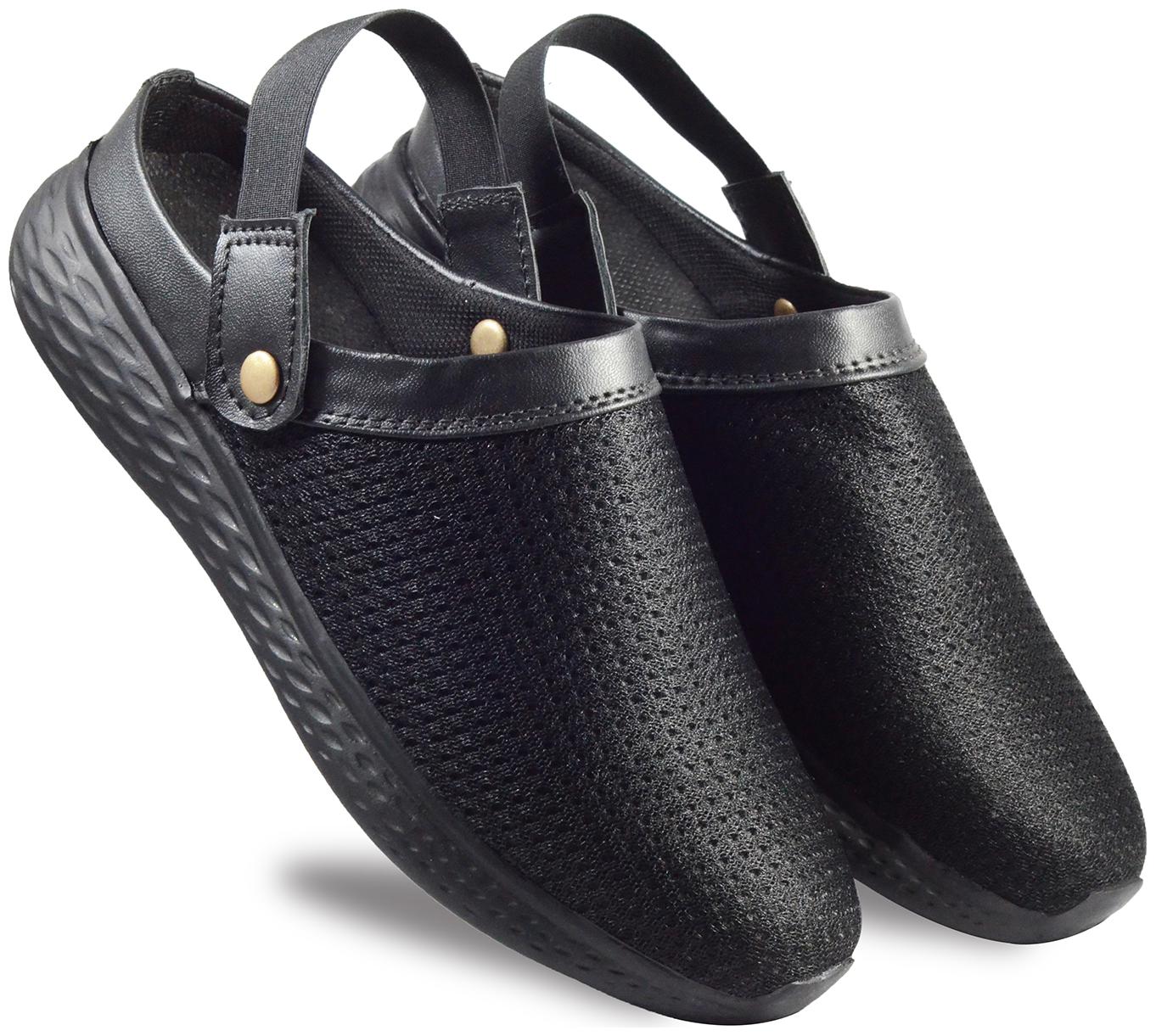 

R-ME Men Black Shoe-Style Sandals