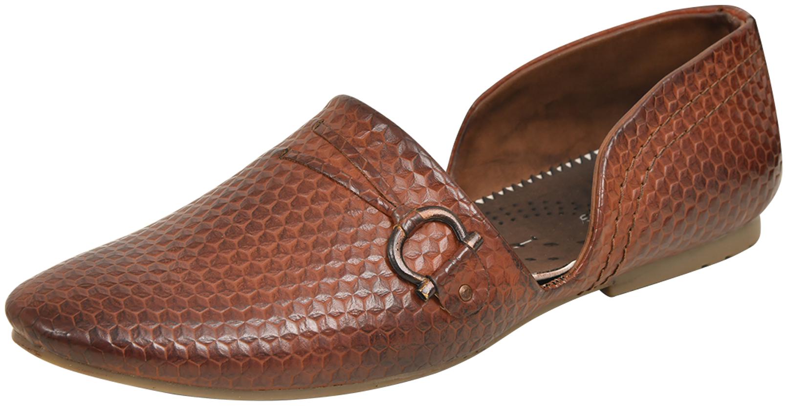 

Red Arrow Goose Out Trendy Elegant BROWN ETHNIC WEAR NAGRA For Men