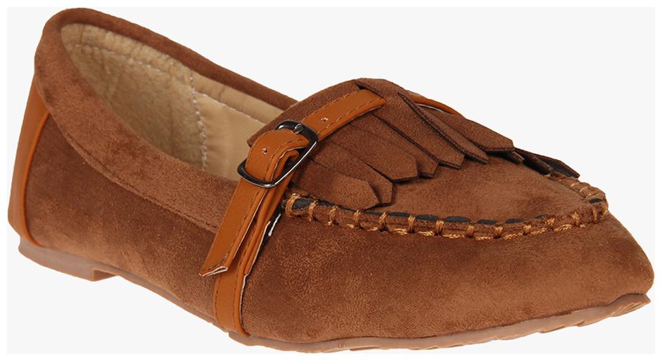 

Red Pout Women Brown Loafers