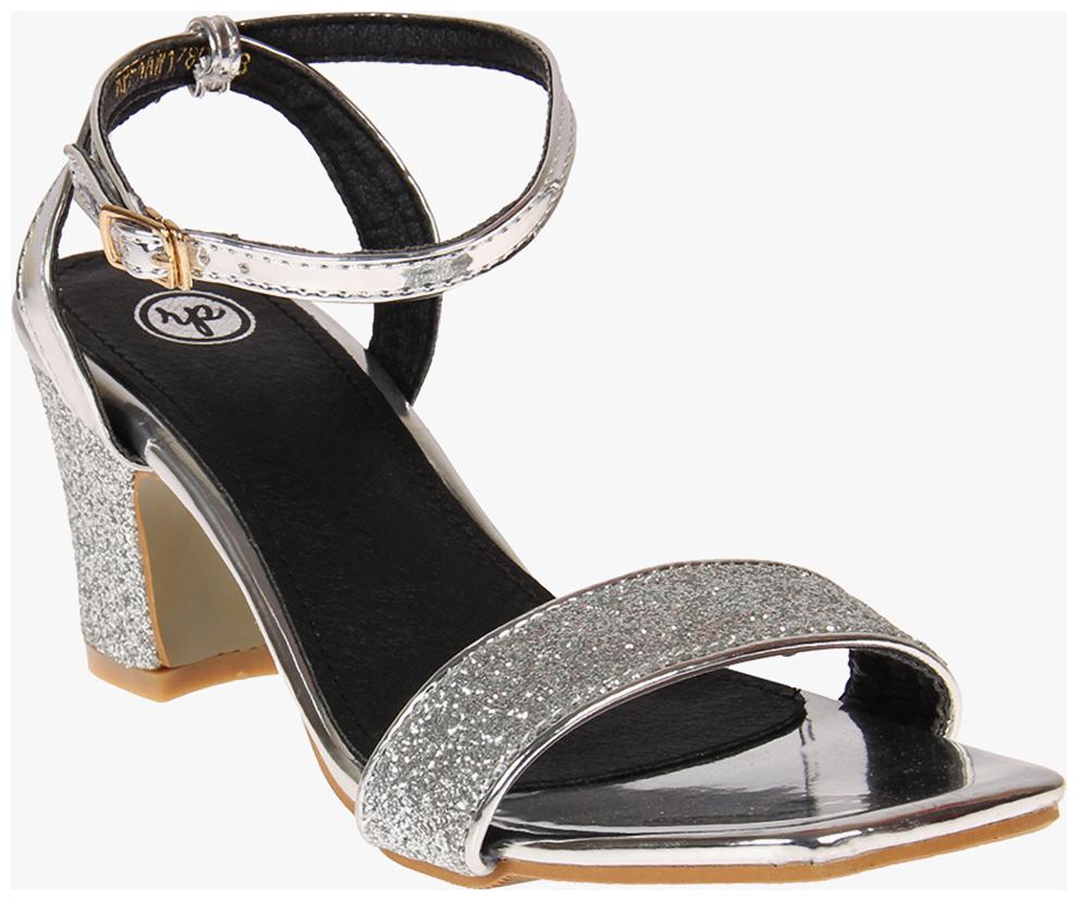 

Red Pout Women Silver Heels