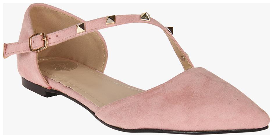 

Red Pout Women Brown Flats