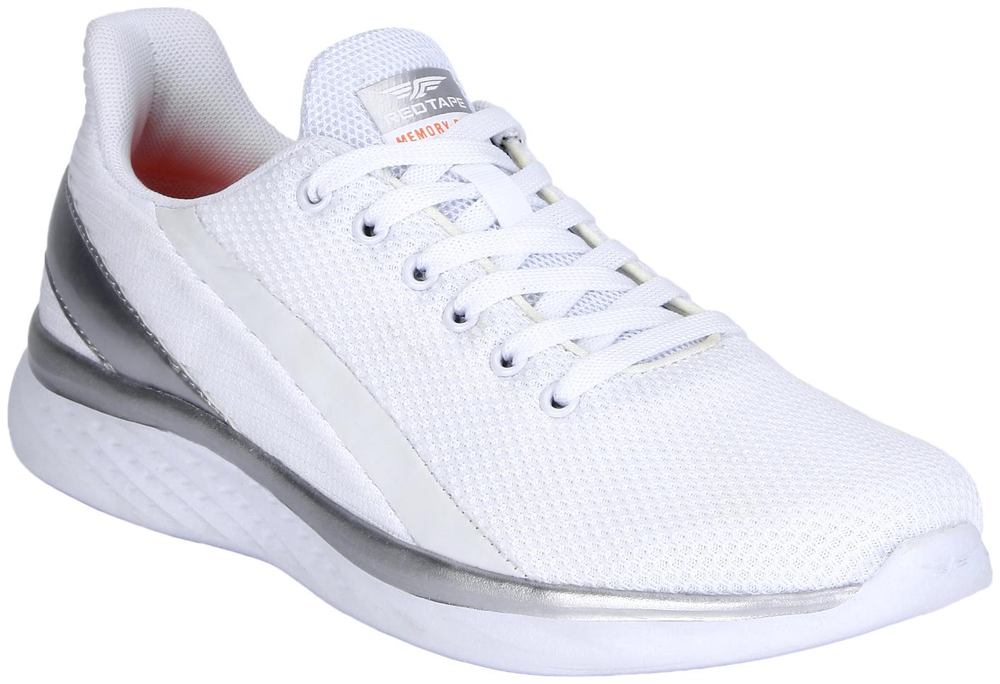 

Red Tape Men Walking Walking Shoes ( White )
