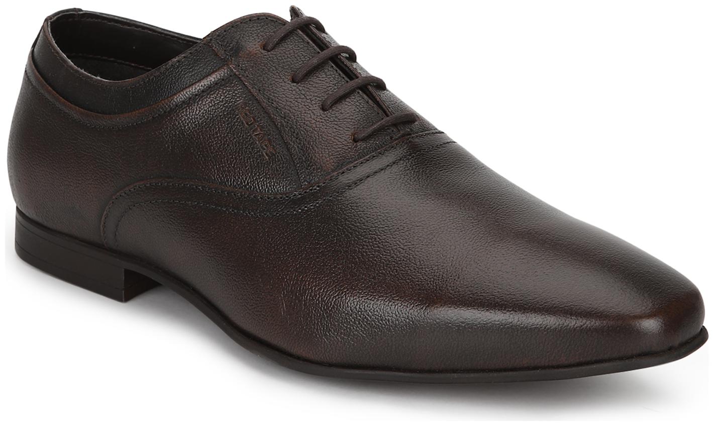 

Red Tape Men Brown Oxford Formal Shoes