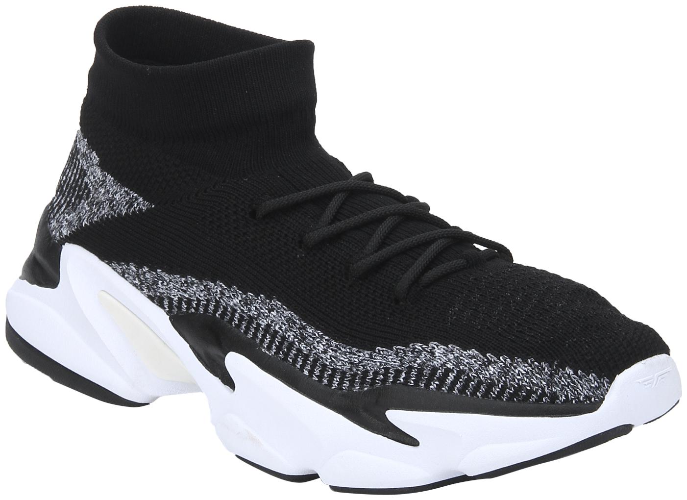

Red Tape Chunky Shoe Men Black Chunky Sneakers - Rso069