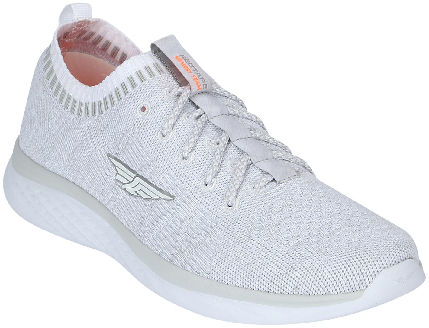 

Red Tape Men Walking Walking Shoes ( White )