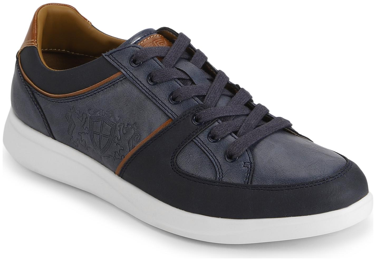 

Red Tape Men Navy Blue Classic Sneakers - Rte236