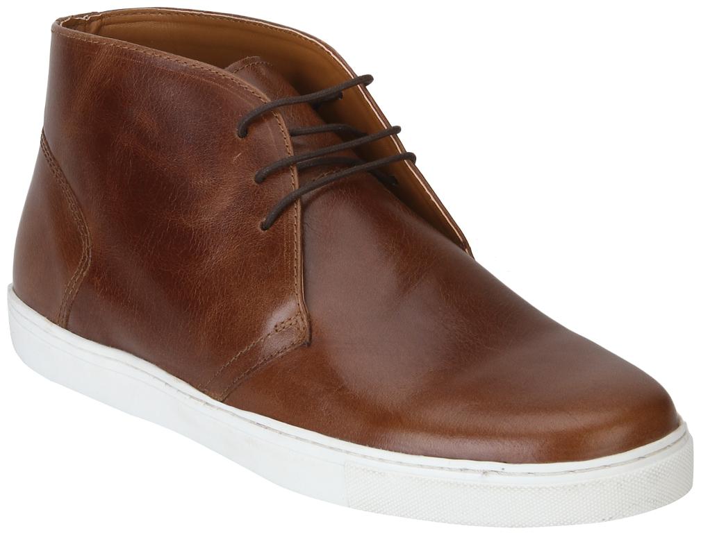 

Red Tape Men Tan Chukka Boots - RTE0563