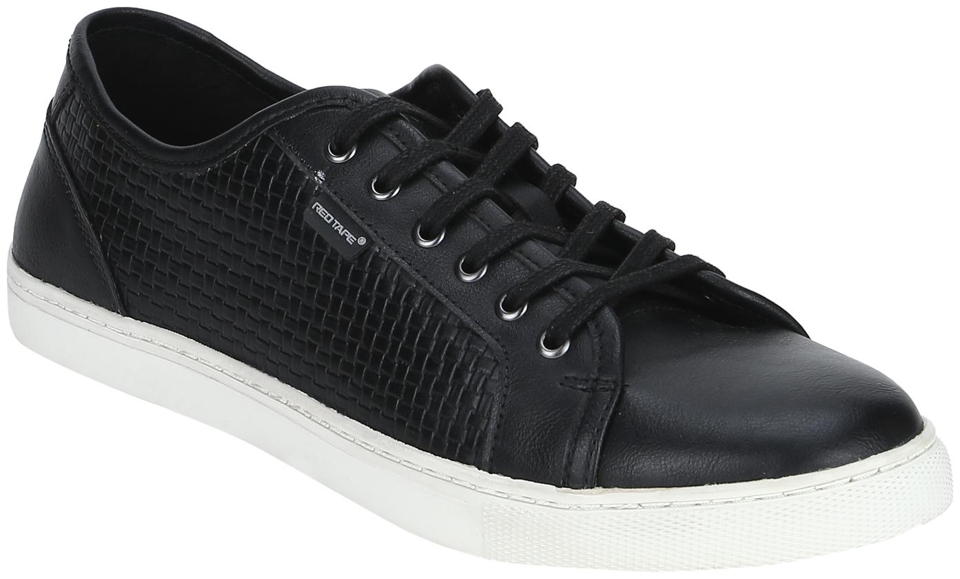 

Red Tape Men Black Classic Sneakers - Rte1341