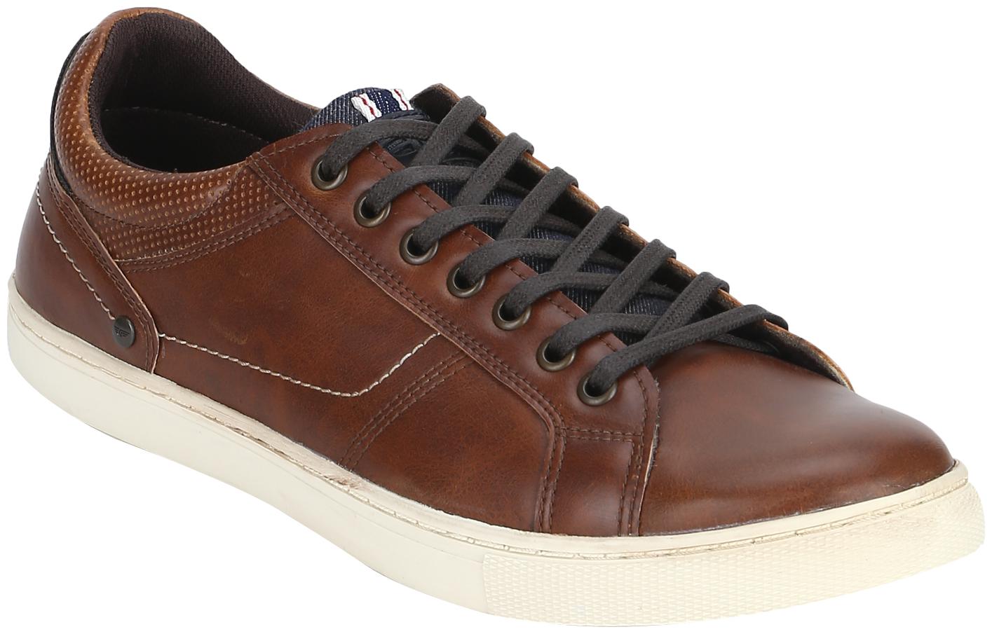 

Red Tape Men Tan Sneakers