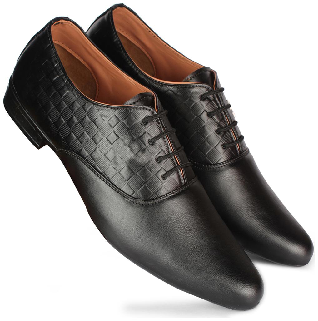 

Rexler Men Black Derby Formal Shoes - REXLER LV 04 BLK