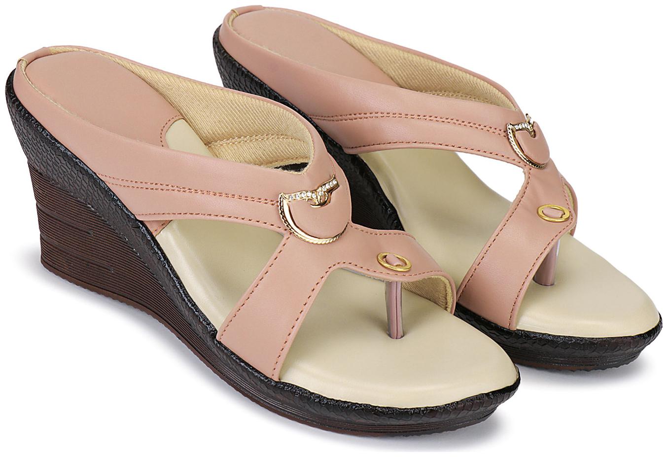 

RIMBOLL Women Pink Wedges
