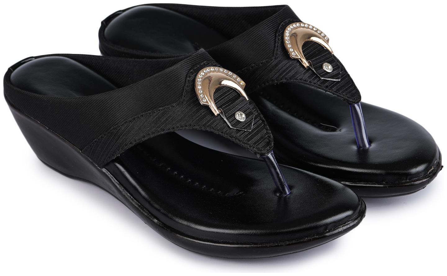 

RIMBOLL Women Black Sandals