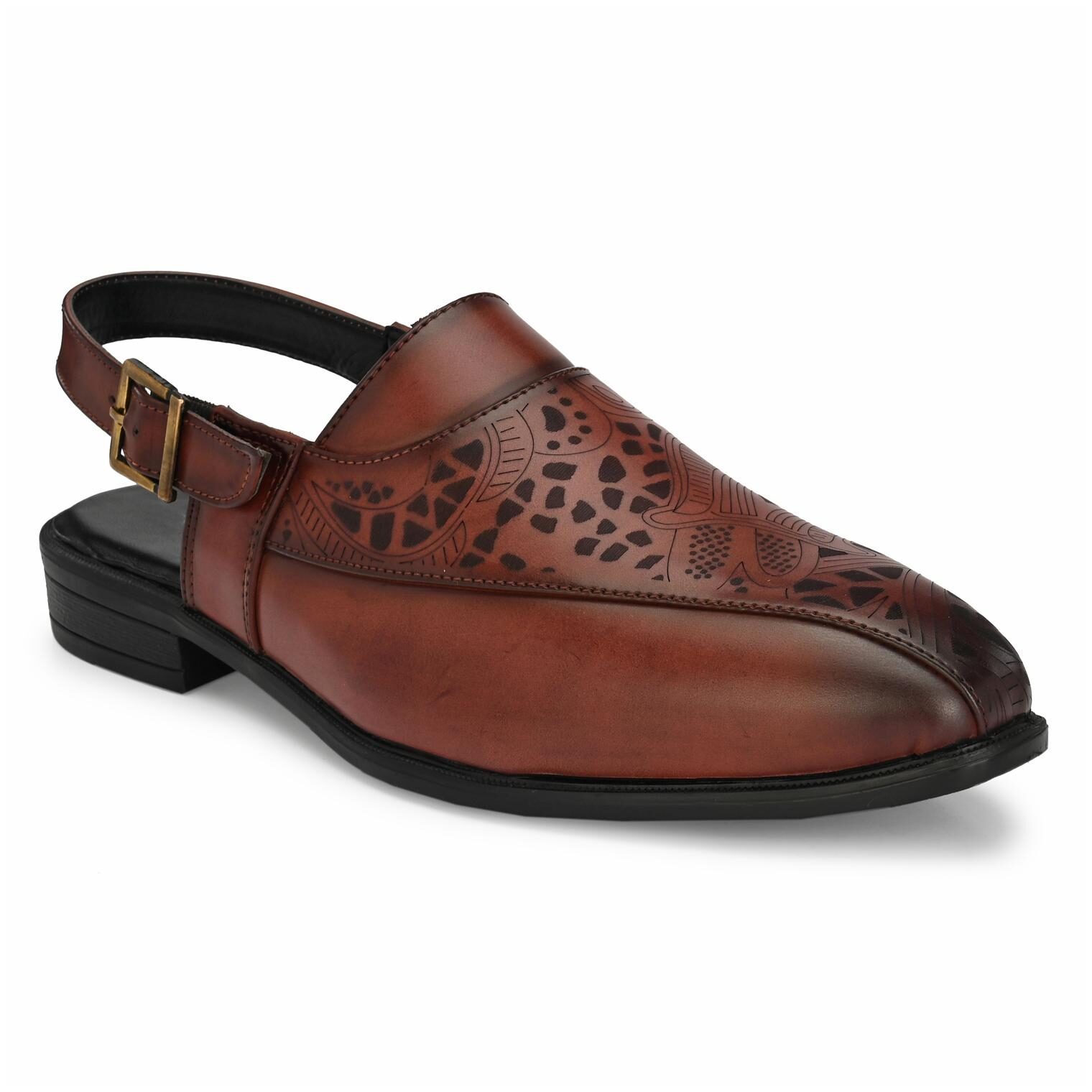 

Rodolfo Darrell Men Maroon Sandals