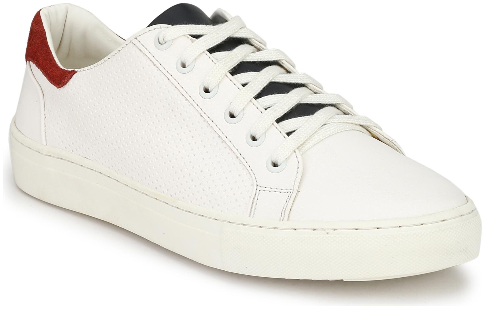 

Rodolfo Darrell Men White Sneakers