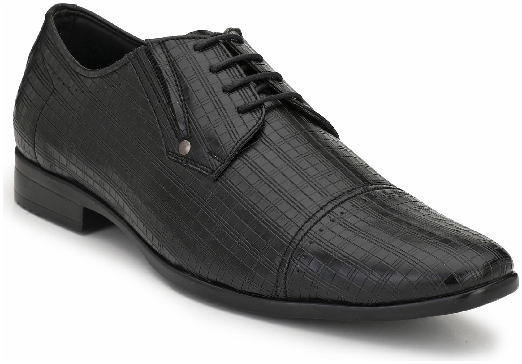 

Rodolfo Darrell Men Black Formal Shoes
