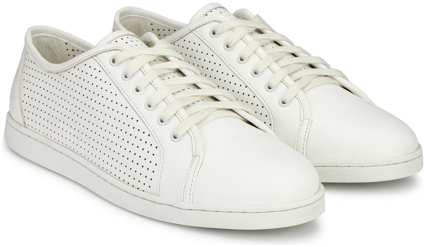 

Rodolfo Darrell Men White Sneakers