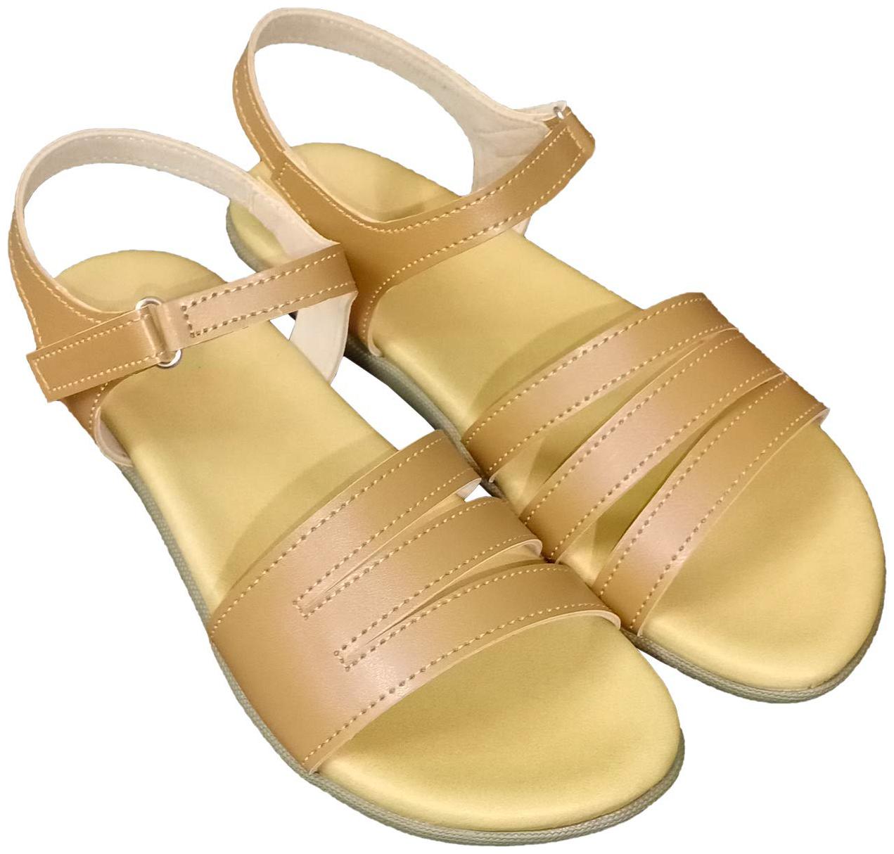 

Saanvishubh Women Beige Sandals