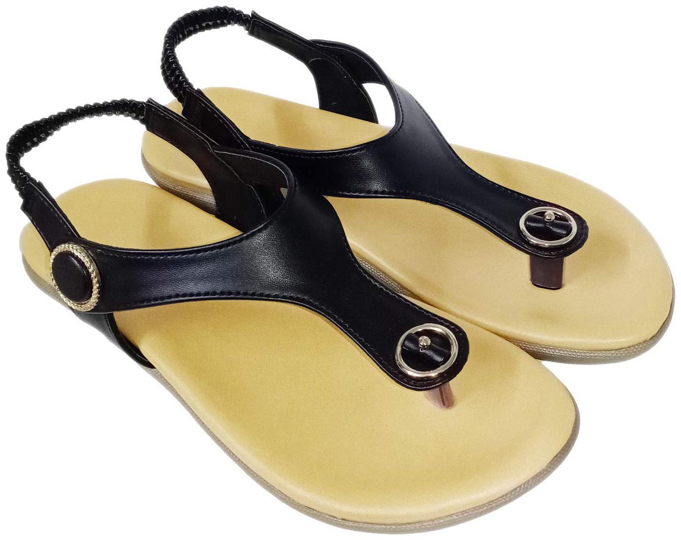 

Saanvishubh Women Black Sandals