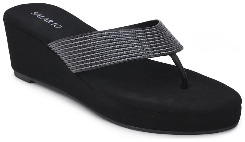 

SALARIO Women Grey Pumps