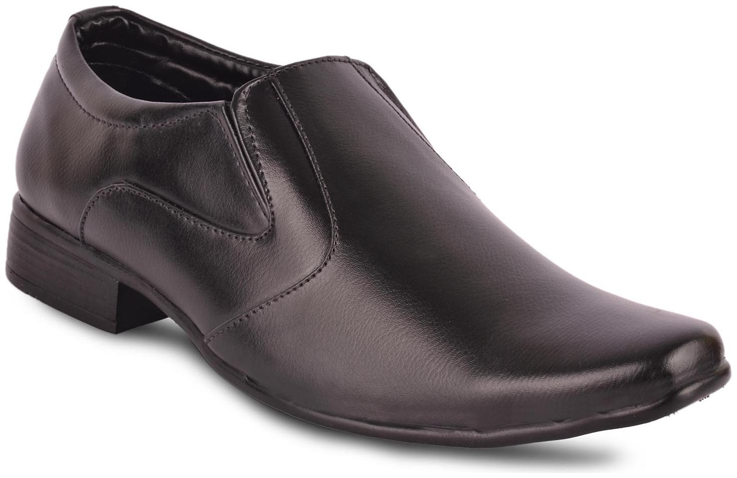 

SANMARCO Men Black Formal Shoes