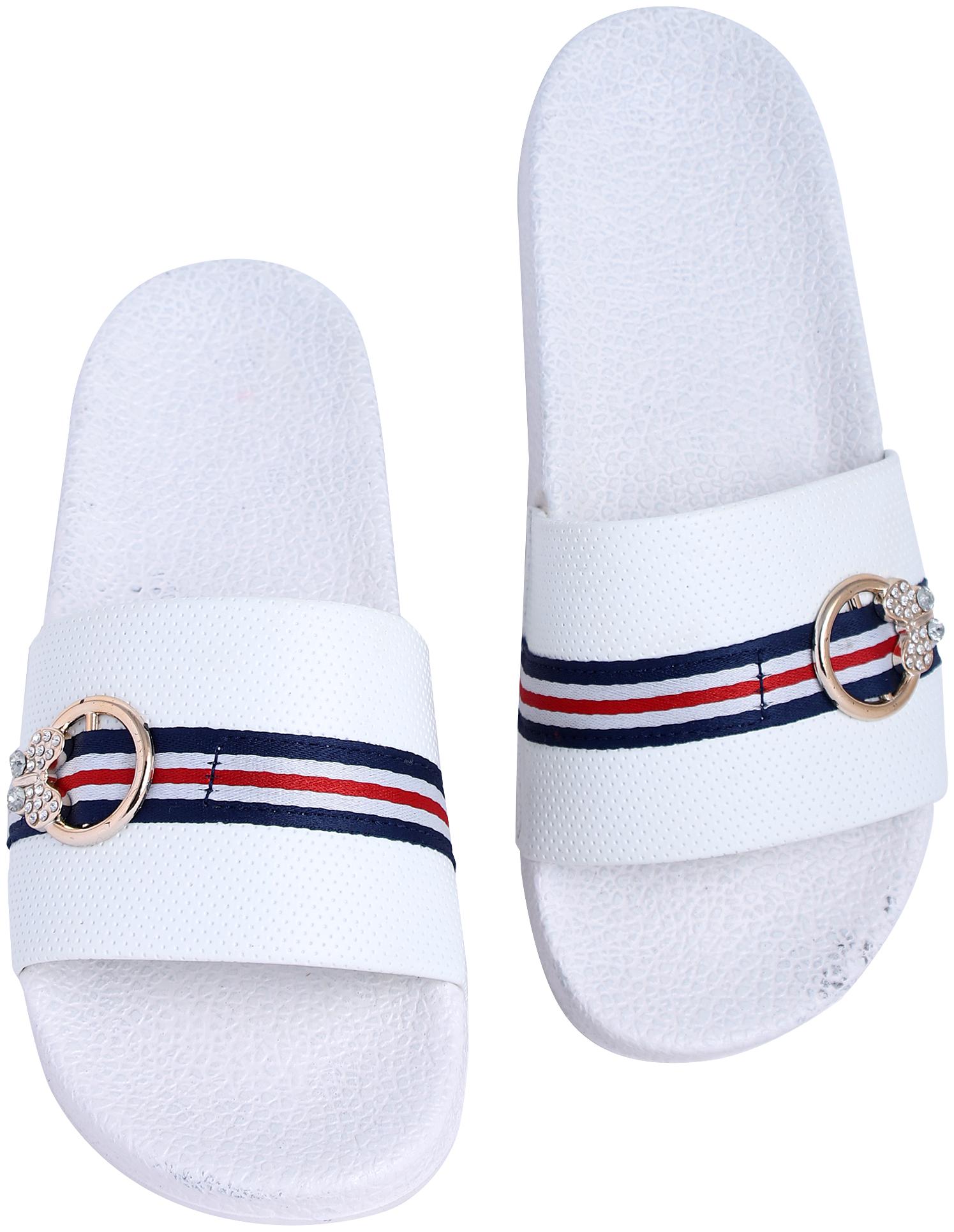 

Shoe Mate Women s White Flip Flops
