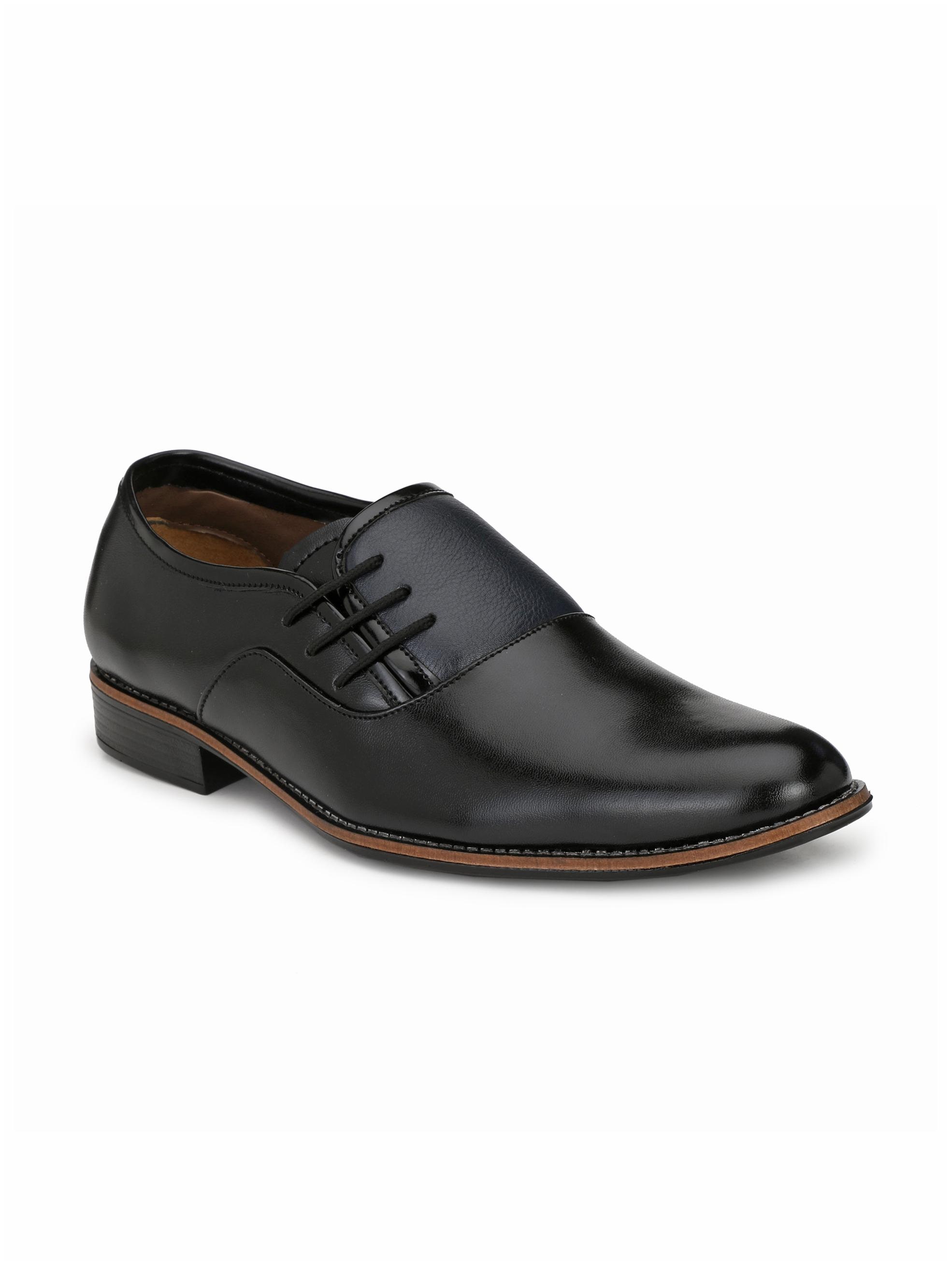 

Sir Corbett Men Black Derby Formal Shoes - 2650