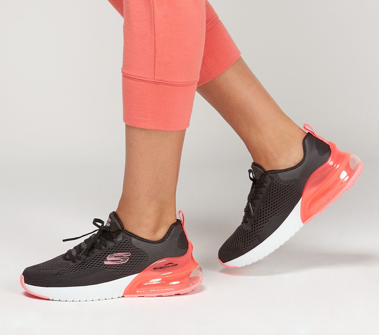 

Skechers Women Training Gym Shoes ( Black )