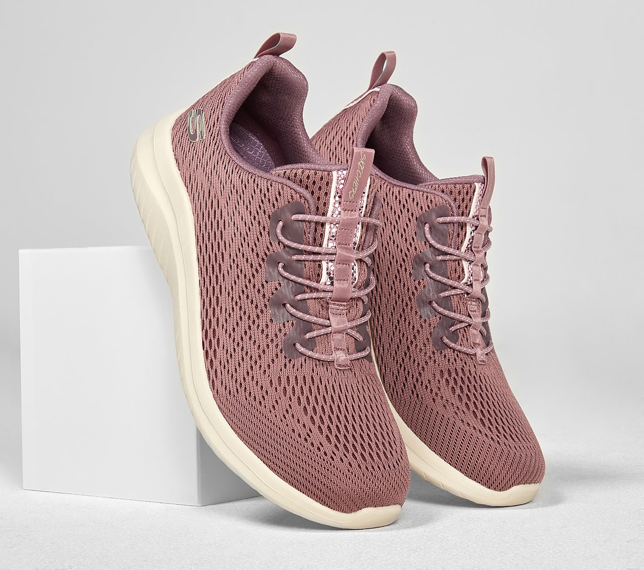 

Skechers Women Training Gym Shoes ( Purple )