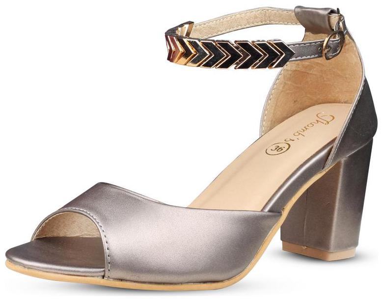 

Snasta Women Grey Heeled Sandals