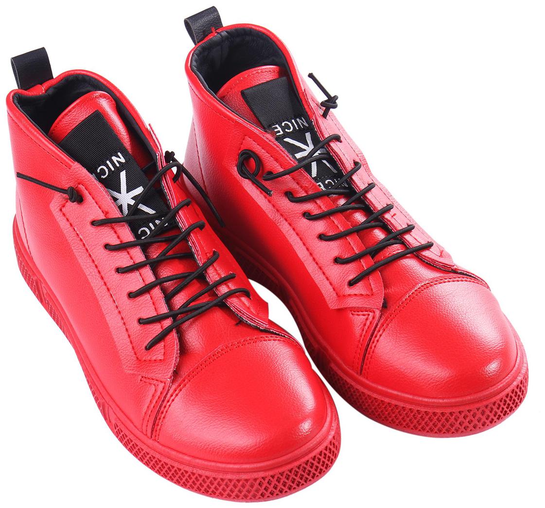 

Enso Sneakers for Men - Red