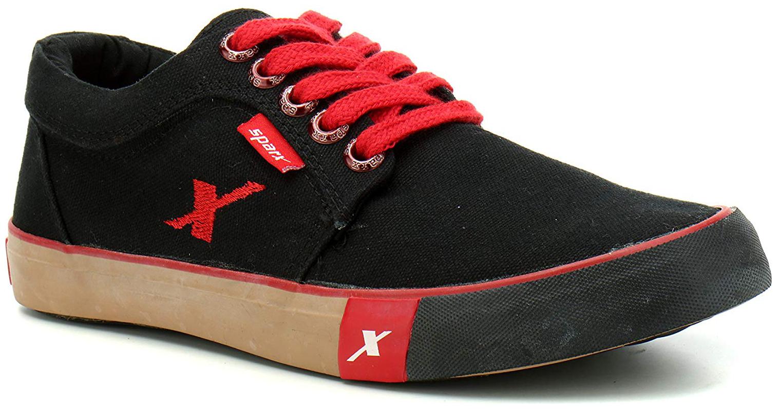 

Sparx SM175 Men Black Sneakers