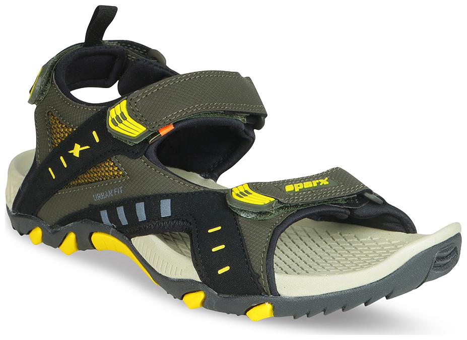 

Sparx Men Green Floaters