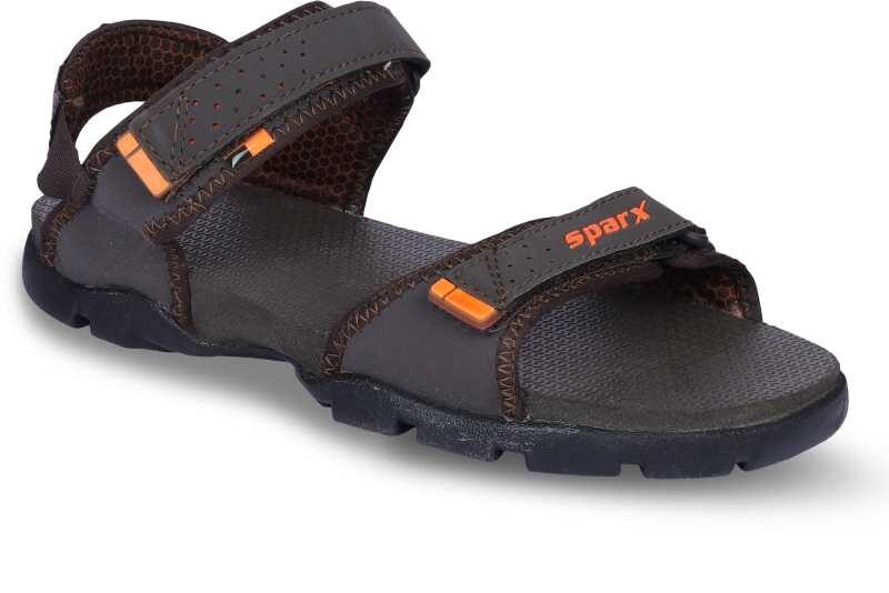 

Sparx Men Brown Floaters
