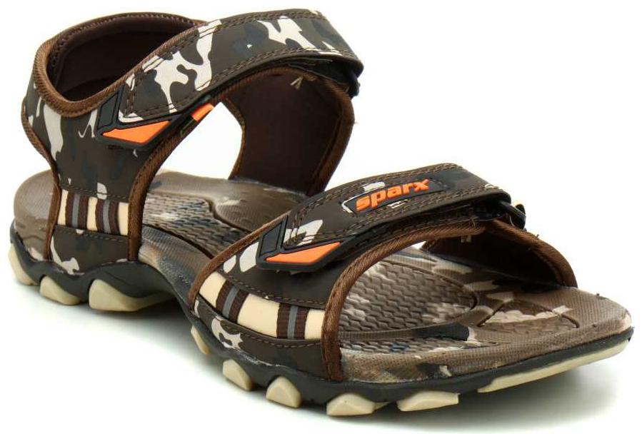 

Sparx Men Brown Floaters