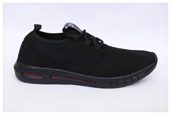 

SPOTLIVE Men Running Shoes ( Black )