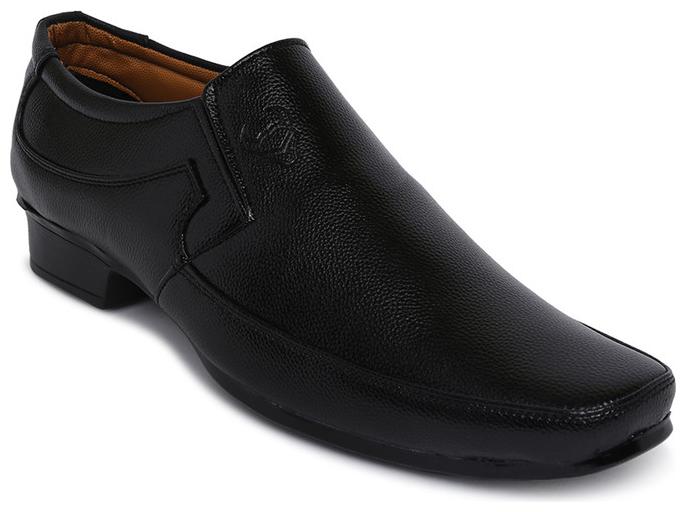 

Stanfield Men Black Slip-On Formal Shoes
