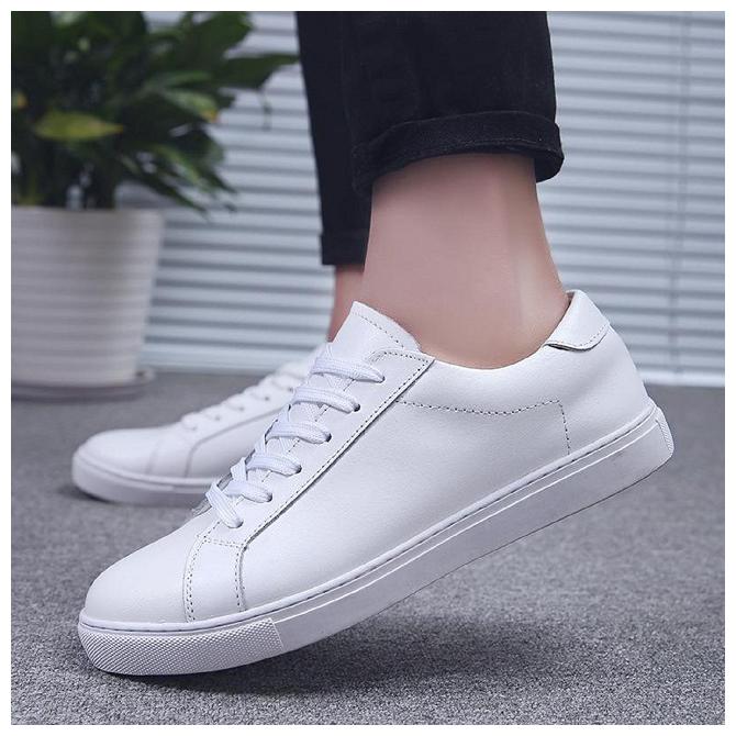 

STEPFIT Men White Sneakers