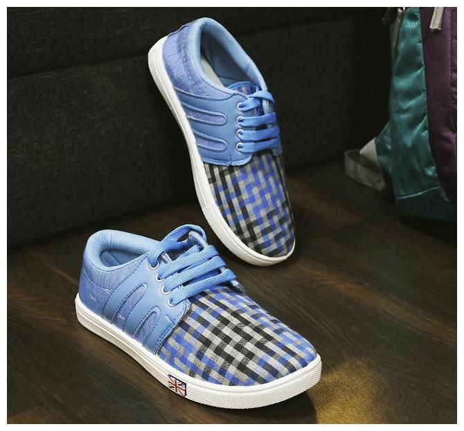 

STEPFIT Men Blue Sneakers