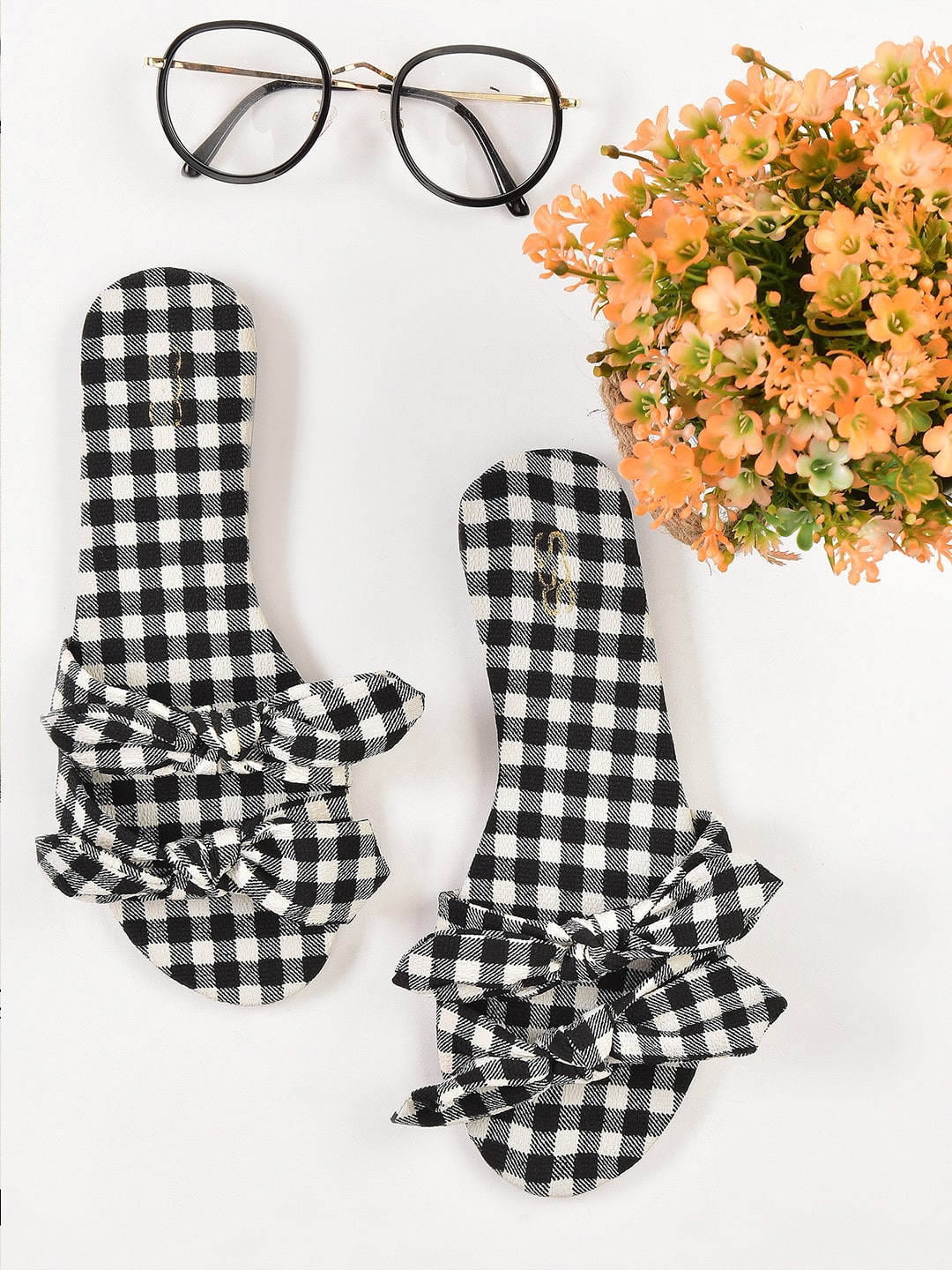 

STREETSTYLESTORE Women Black Open Toe Flats