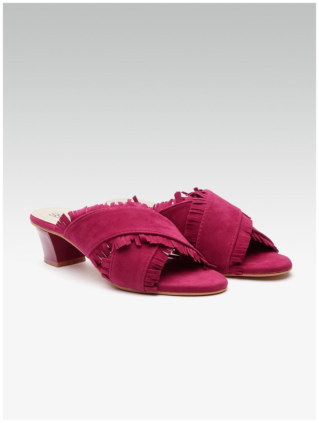 

STREETSTYLESTORE Women Maroon Pumps
