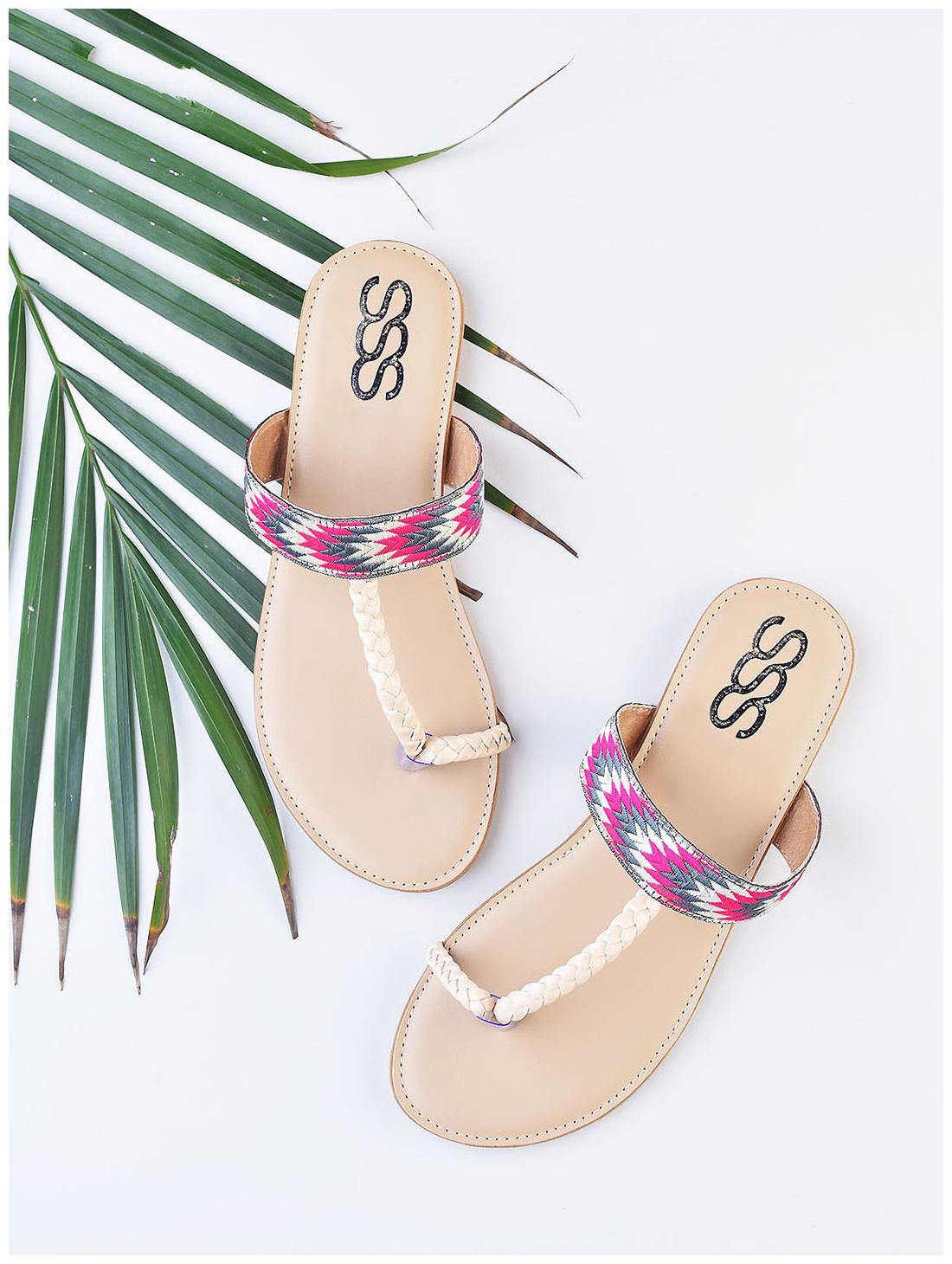 

STREETSTYLESTORE Women Beige Open Toe Flats